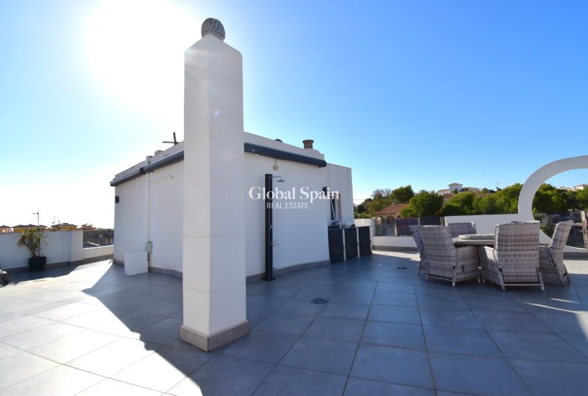 Wiederverkauf - WOHNUNG -
ORIHUELA COSTA - Las Filipinas