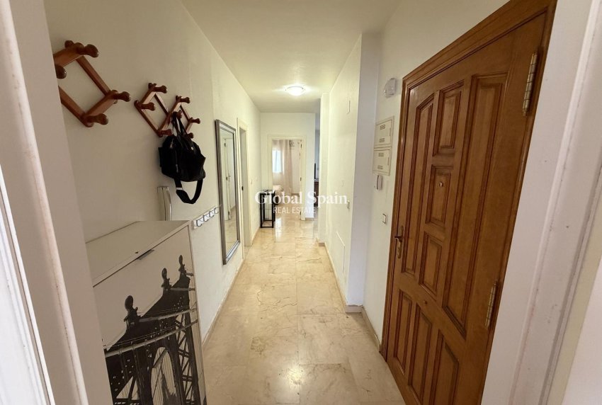 Wiederverkauf - WOHNUNG -
ORIHUELA COSTA - Las Ramblas