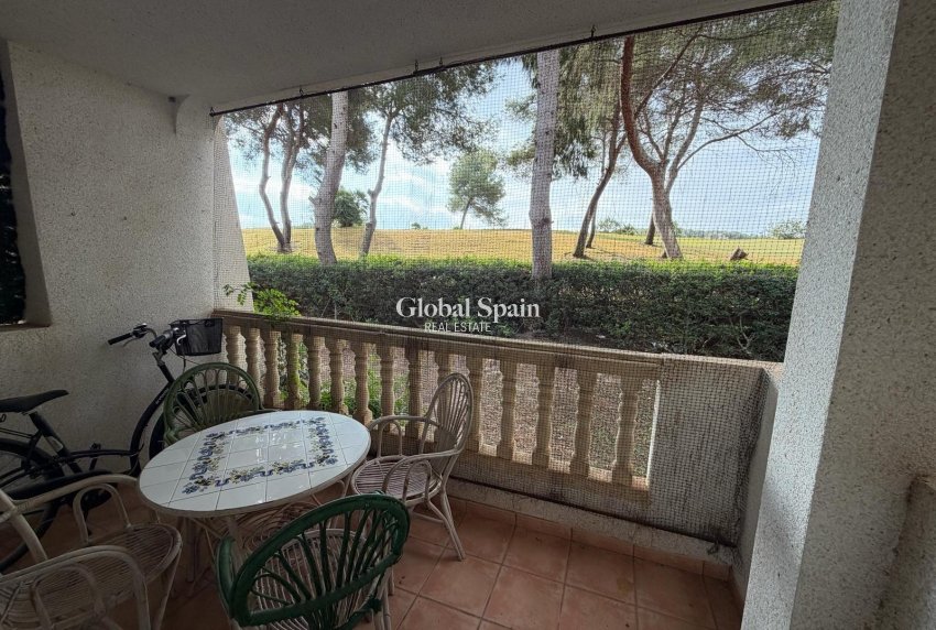 Wiederverkauf - WOHNUNG -
ORIHUELA COSTA - Las Ramblas