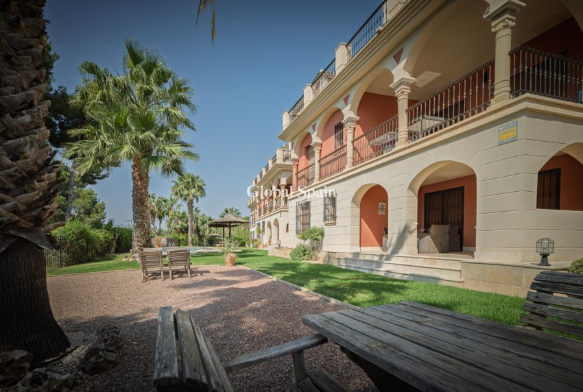 Wiederverkauf - WOHNUNG -
ORIHUELA COSTA - Las Ramblas