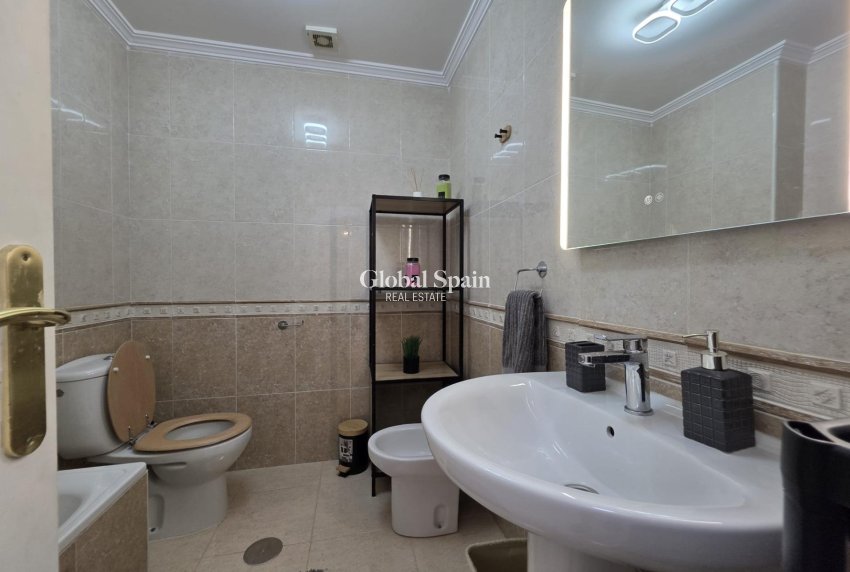 Wiederverkauf - WOHNUNG -
ORIHUELA COSTA - Lomas De Cabo Roig-los Dolses