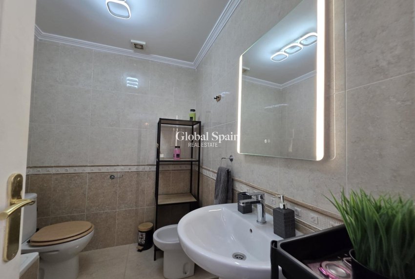 Wiederverkauf - WOHNUNG -
ORIHUELA COSTA - Lomas De Cabo Roig-los Dolses