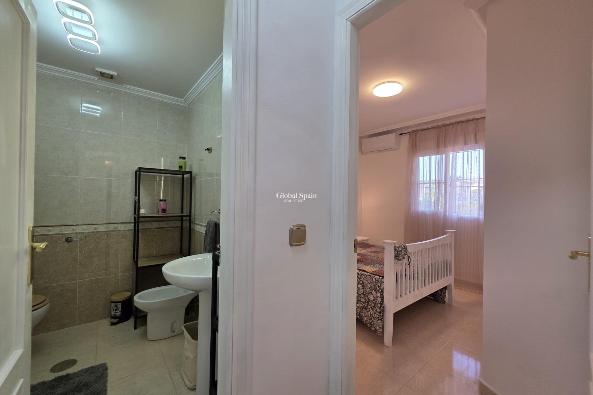 Wiederverkauf - WOHNUNG -
ORIHUELA COSTA - Lomas De Cabo Roig-los Dolses