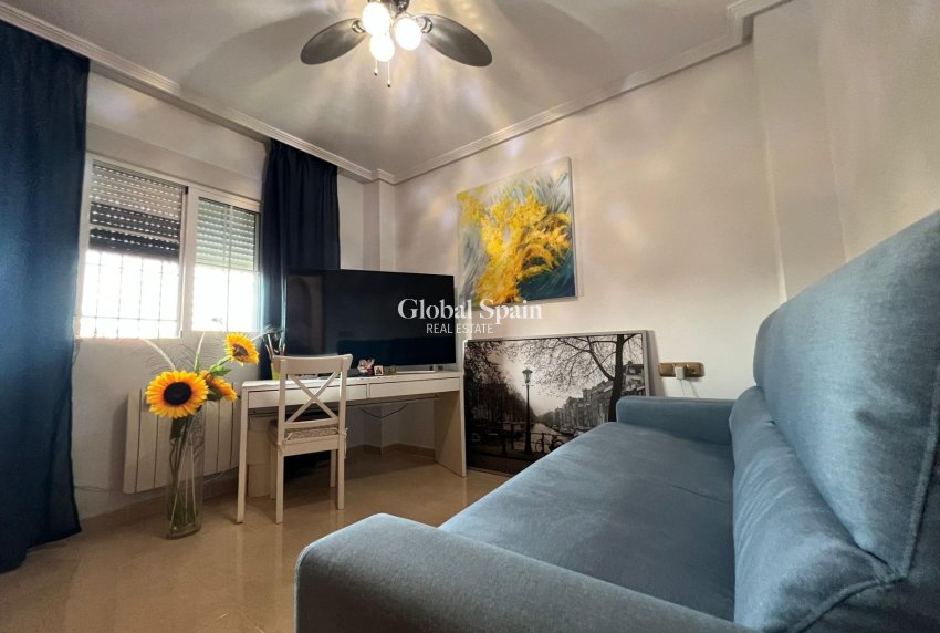 Wiederverkauf - WOHNUNG -
ORIHUELA COSTA - Lomas De Cabo Roig-los Dolses