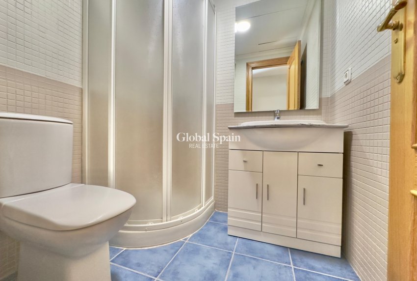 Wiederverkauf - WOHNUNG -
ORIHUELA COSTA - Lomas de Cabo Roig