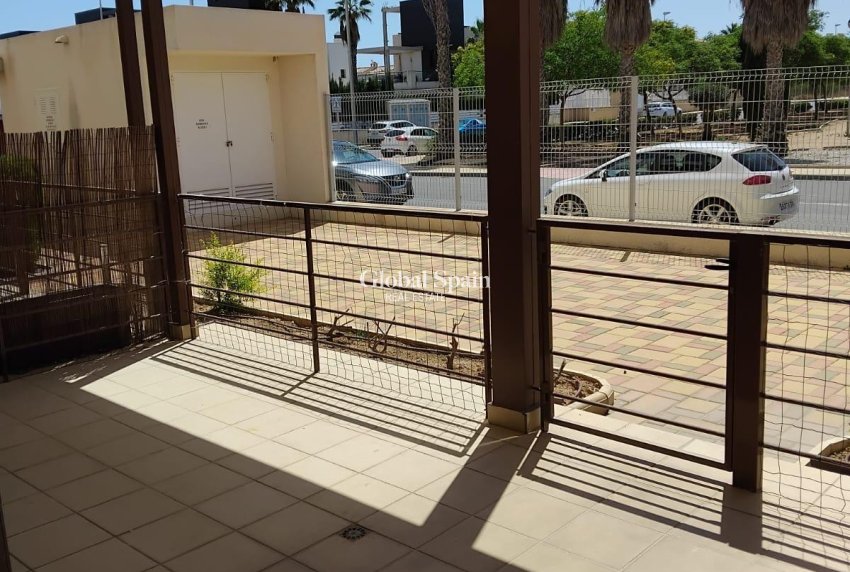 Wiederverkauf - WOHNUNG -
ORIHUELA COSTA - Lomas de Cabo Roig