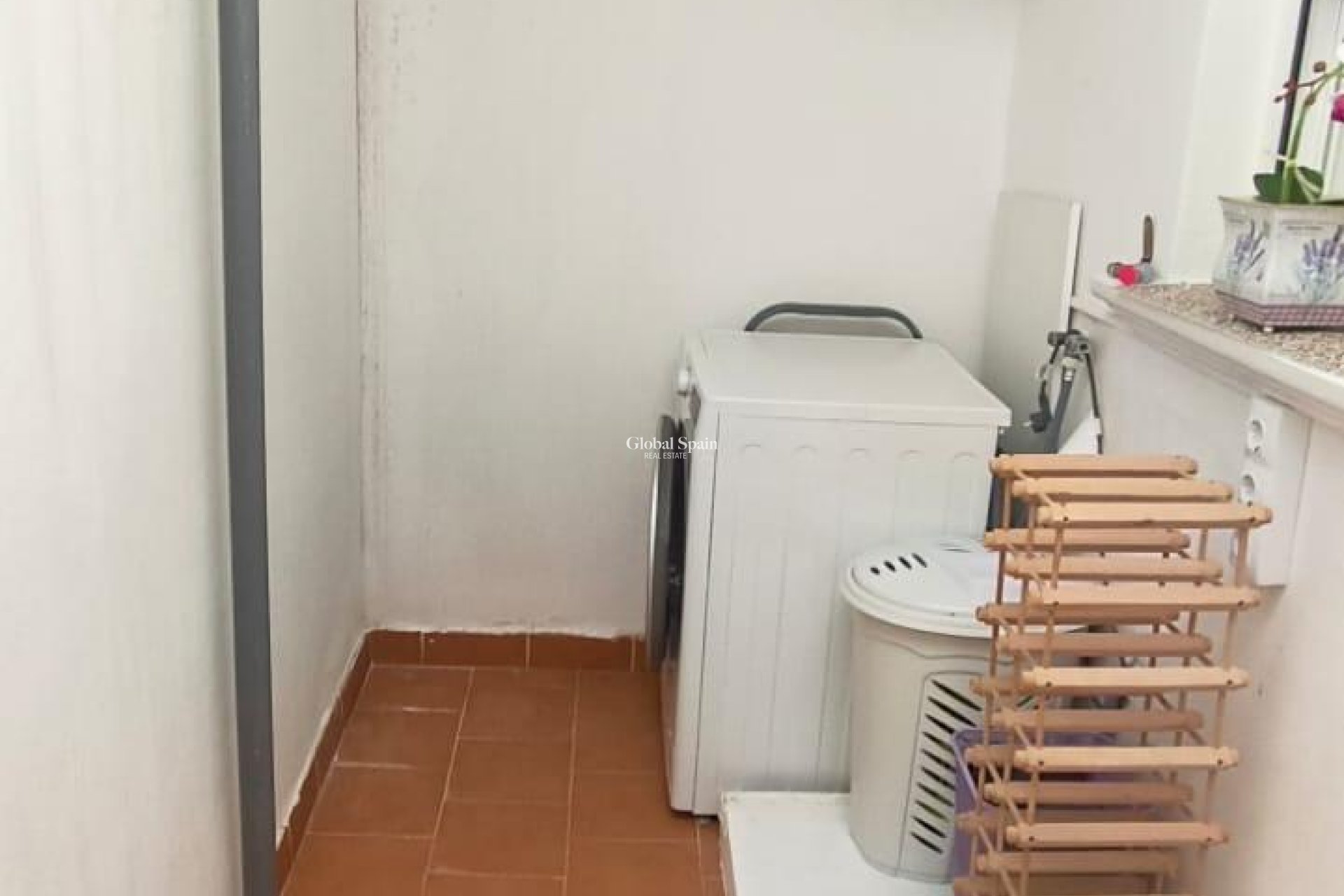 Wiederverkauf - WOHNUNG -
ORIHUELA COSTA - Los Almendros-la Florida