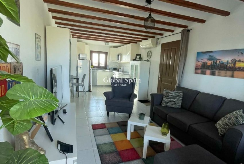 Wiederverkauf - WOHNUNG -
ORIHUELA COSTA - LOS BALCONES - LOS ALTOS
