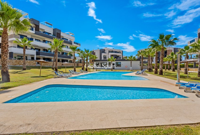 Wiederverkauf - WOHNUNG -
ORIHUELA COSTA - LOS BALCONES - LOS ALTOS