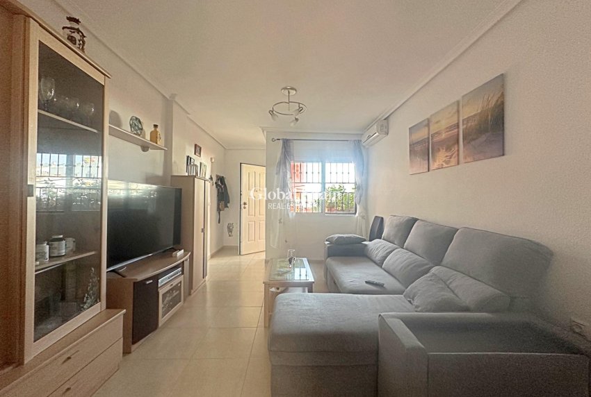 Wiederverkauf - WOHNUNG -
ORIHUELA COSTA - LOS BALCONES - LOS ALTOS