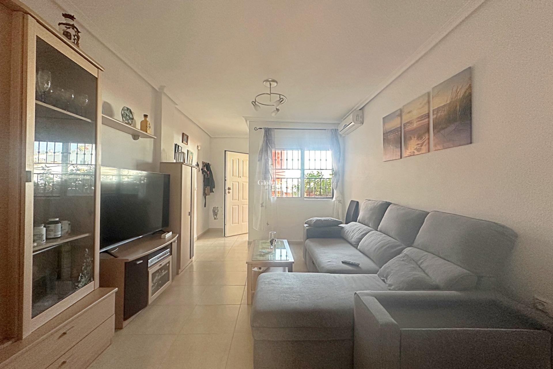 Wiederverkauf - WOHNUNG -
ORIHUELA COSTA - LOS BALCONES - LOS ALTOS