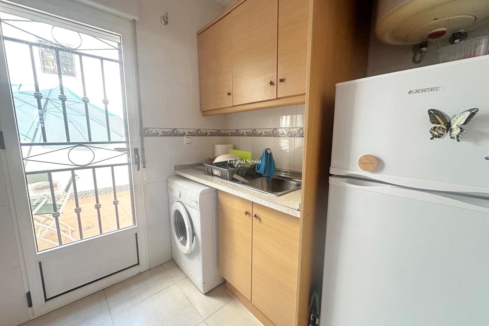 Wiederverkauf - WOHNUNG -
ORIHUELA COSTA - LOS BALCONES - LOS ALTOS