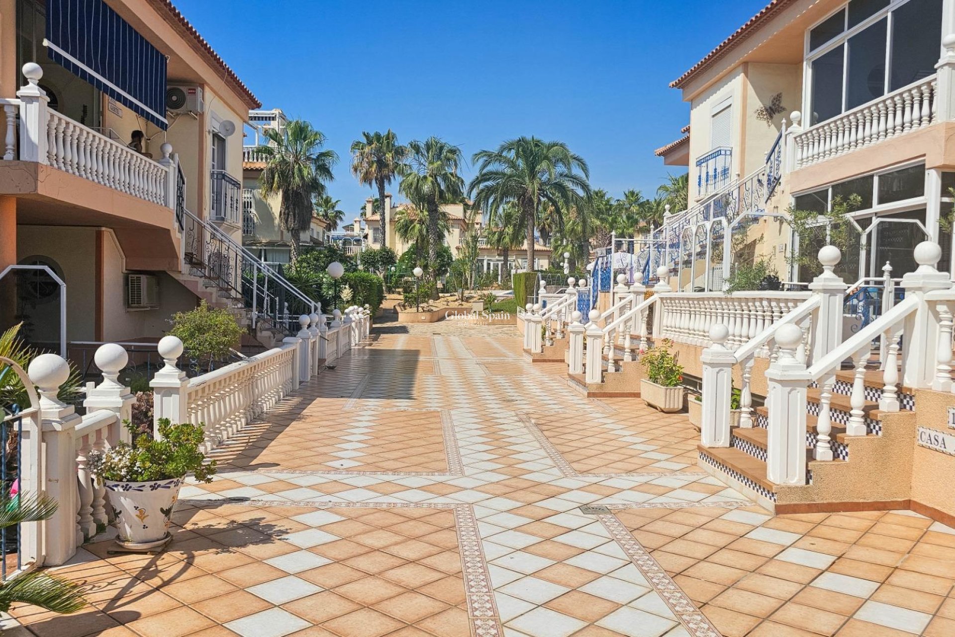 Wiederverkauf - WOHNUNG -
ORIHUELA COSTA - LOS BALCONES - LOS ALTOS