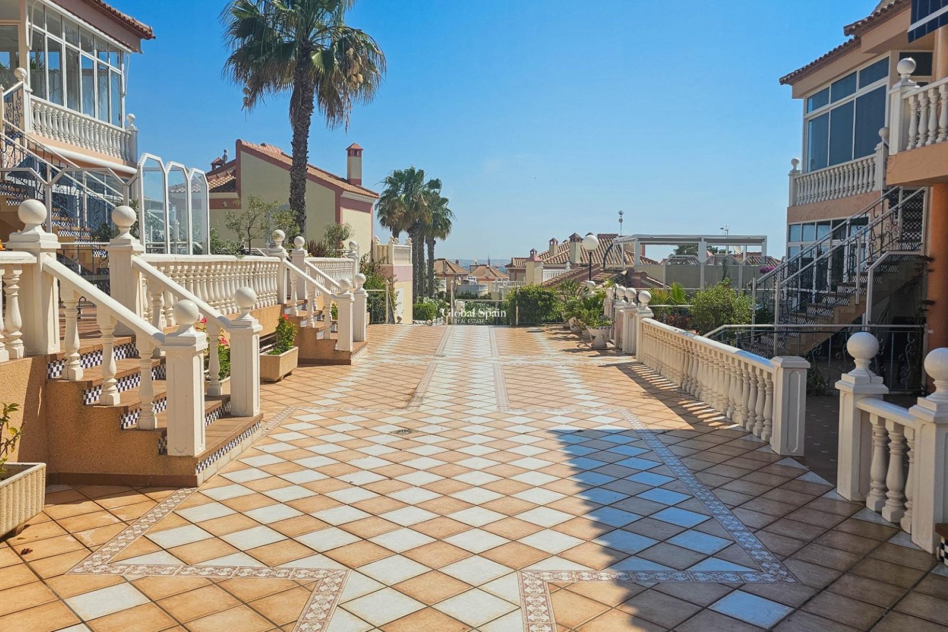 Wiederverkauf - WOHNUNG -
ORIHUELA COSTA - LOS BALCONES - LOS ALTOS