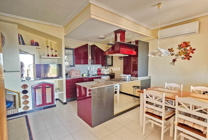 Wiederverkauf - WOHNUNG -
ORIHUELA COSTA - LOS BALCONES - LOS ALTOS