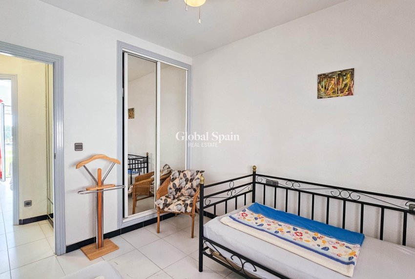 Wiederverkauf - WOHNUNG -
ORIHUELA COSTA - LOS BALCONES - LOS ALTOS