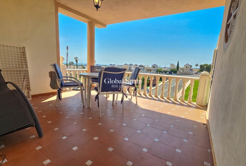 Wiederverkauf - WOHNUNG -
ORIHUELA COSTA - LOS BALCONES - LOS ALTOS