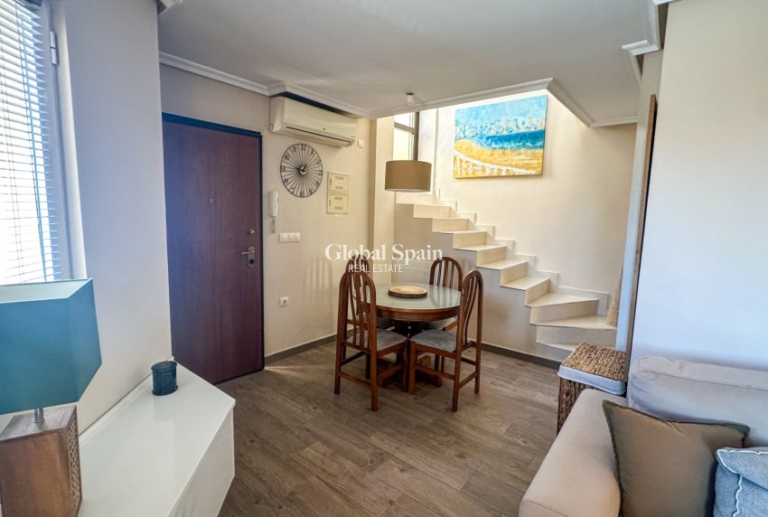 Wiederverkauf - WOHNUNG -
ORIHUELA COSTA - LOS BALCONES - LOS ALTOS