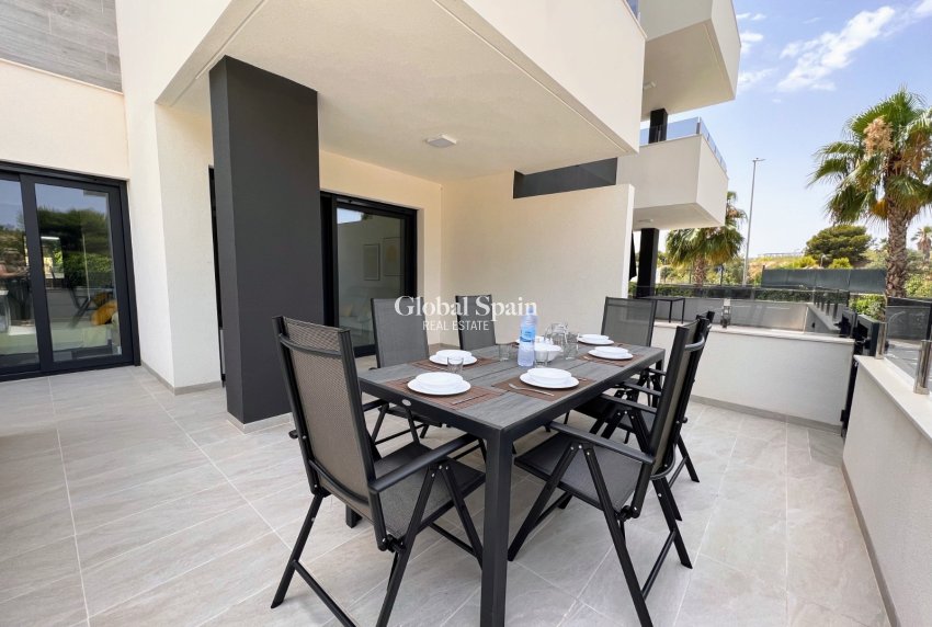 Wiederverkauf - WOHNUNG -
ORIHUELA COSTA - LOS BALCONES - LOS ALTOS