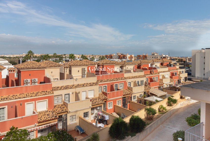 Wiederverkauf - Wohnung -
ORIHUELA COSTA - Los Dolses