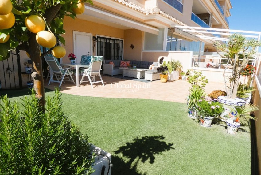 Wiederverkauf - Wohnung -
ORIHUELA COSTA - Los Dolses