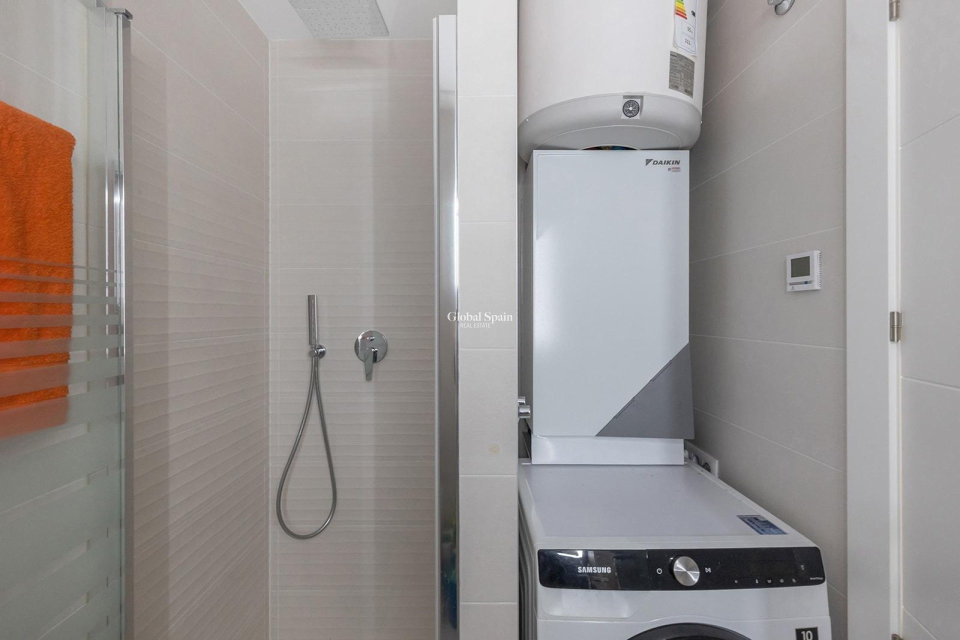 Wiederverkauf - WOHNUNG -
ORIHUELA COSTA - Los Dolses