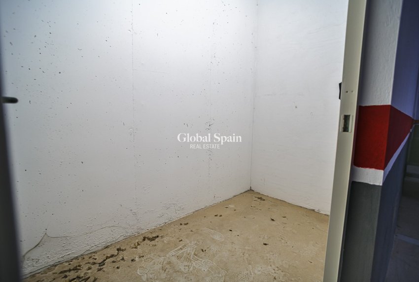 Wiederverkauf - WOHNUNG -
ORIHUELA COSTA - Los Dolses