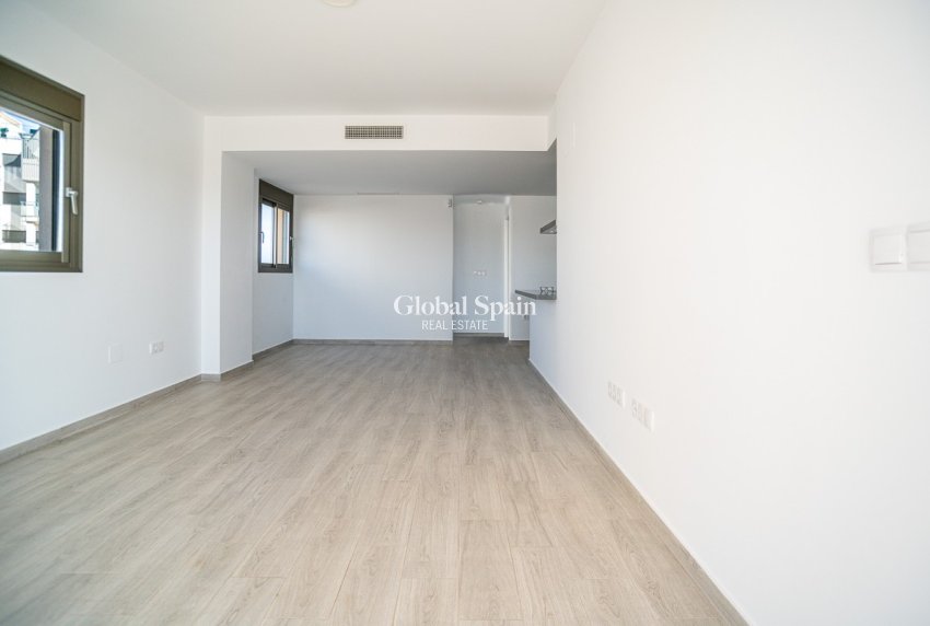 Wiederverkauf - WOHNUNG -
ORIHUELA COSTA - Los Dolses