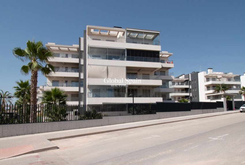 Wiederverkauf - WOHNUNG -
ORIHUELA COSTA - Los Dolses
