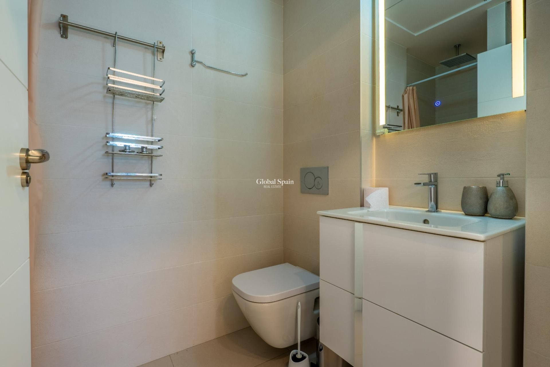 Wiederverkauf - WOHNUNG -
ORIHUELA COSTA - Los Dolses