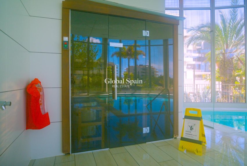 Wiederverkauf - WOHNUNG -
ORIHUELA COSTA - Los Dolses