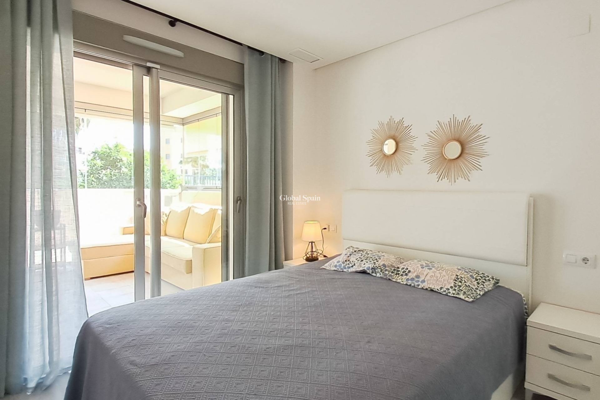 Wiederverkauf - WOHNUNG -
ORIHUELA COSTA - Los Dolses