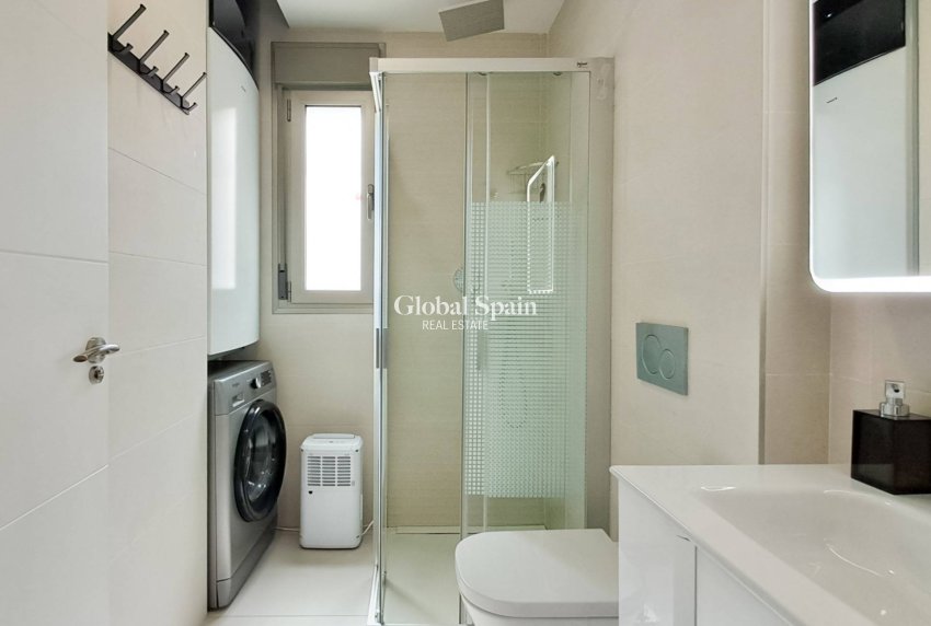 Wiederverkauf - WOHNUNG -
ORIHUELA COSTA - Los Dolses