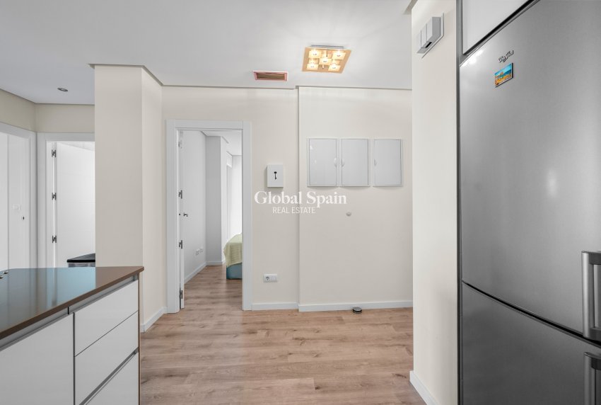 Wiederverkauf - WOHNUNG -
ORIHUELA COSTA - Los Dolses