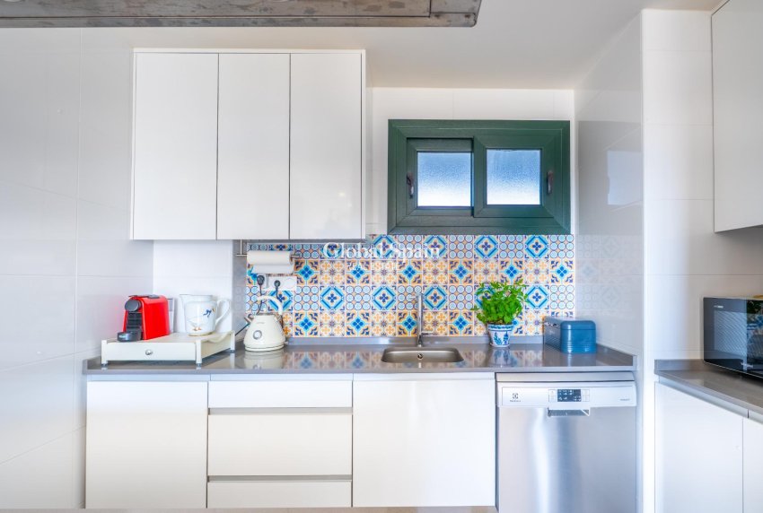 Wiederverkauf - WOHNUNG -
ORIHUELA COSTA - MIL PALMERAS 