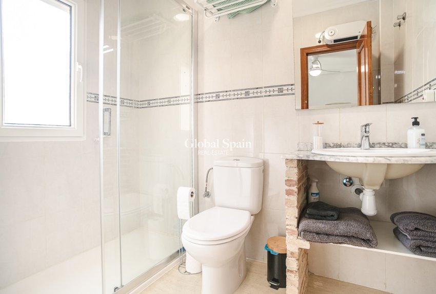 Wiederverkauf - WOHNUNG -
ORIHUELA COSTA - Orihuela Costa
