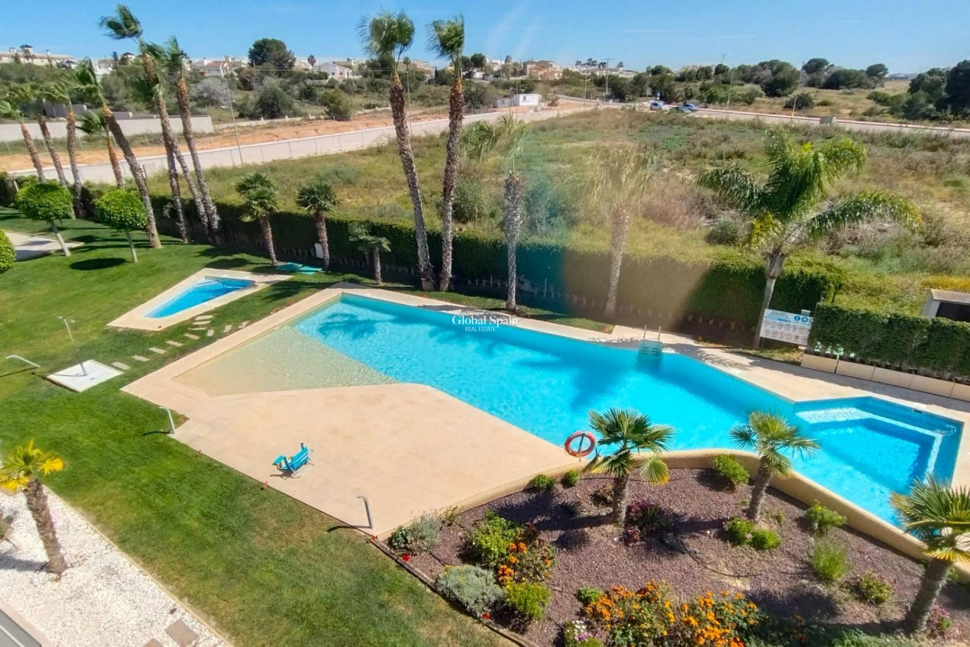 Wiederverkauf - WOHNUNG -
ORIHUELA COSTA - PAU 8