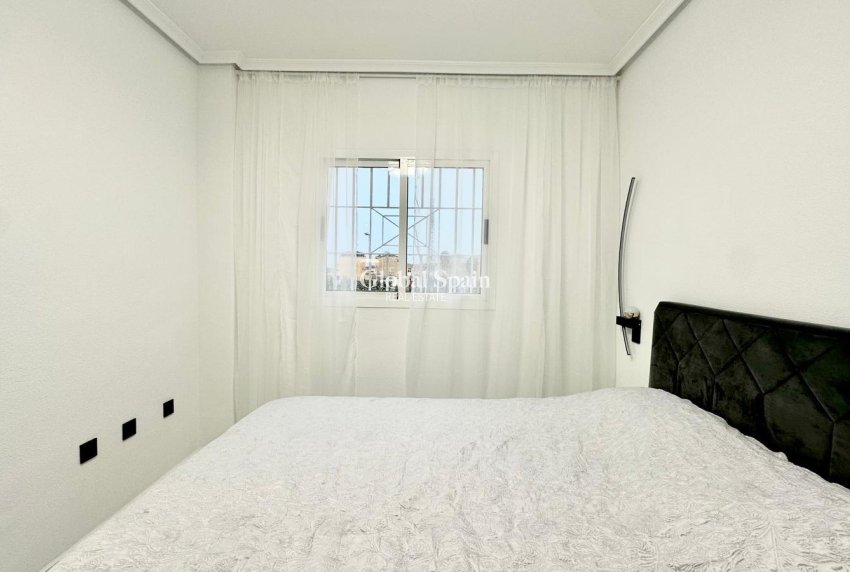 Wiederverkauf - WOHNUNG -
ORIHUELA COSTA - Playa Flamenca Norte