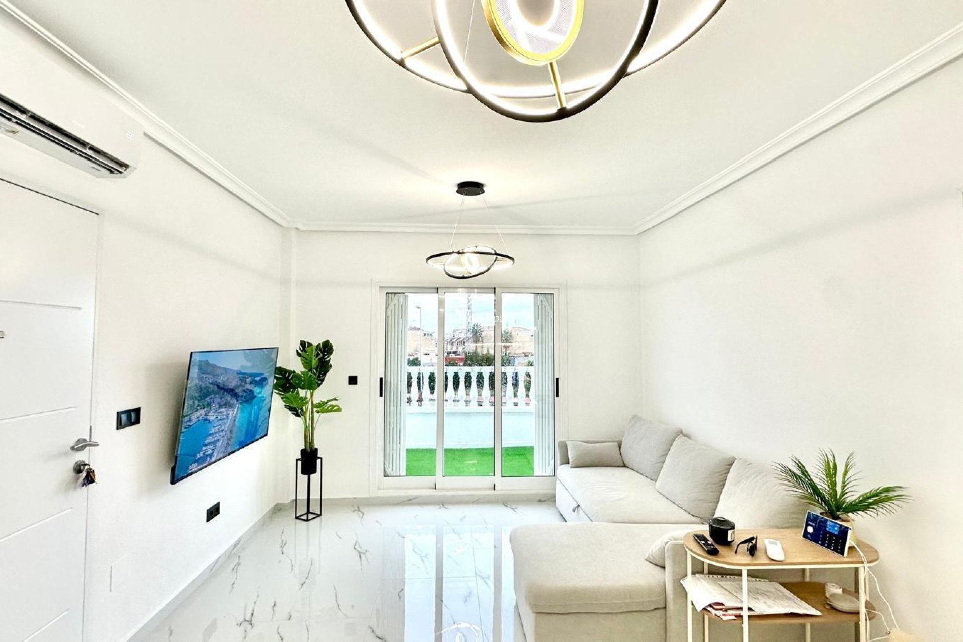 Wiederverkauf - WOHNUNG -
ORIHUELA COSTA - Playa Flamenca Norte