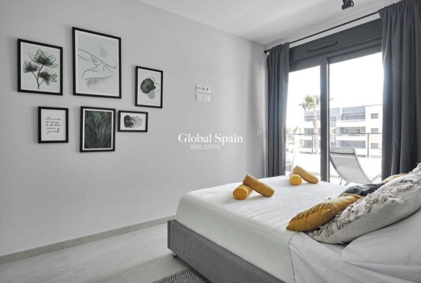 Wiederverkauf - Wohnung -
ORIHUELA COSTA - Playa Flamenca