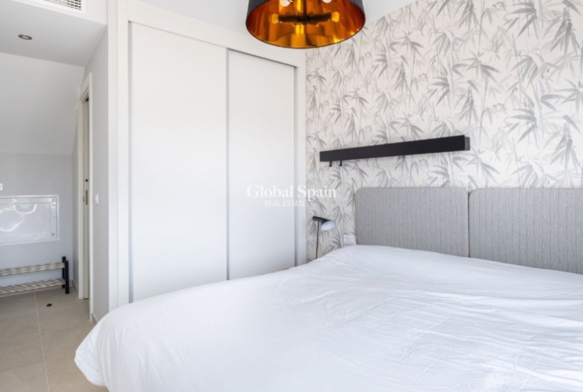 Wiederverkauf - Wohnung -
ORIHUELA COSTA - Playa Flamenca