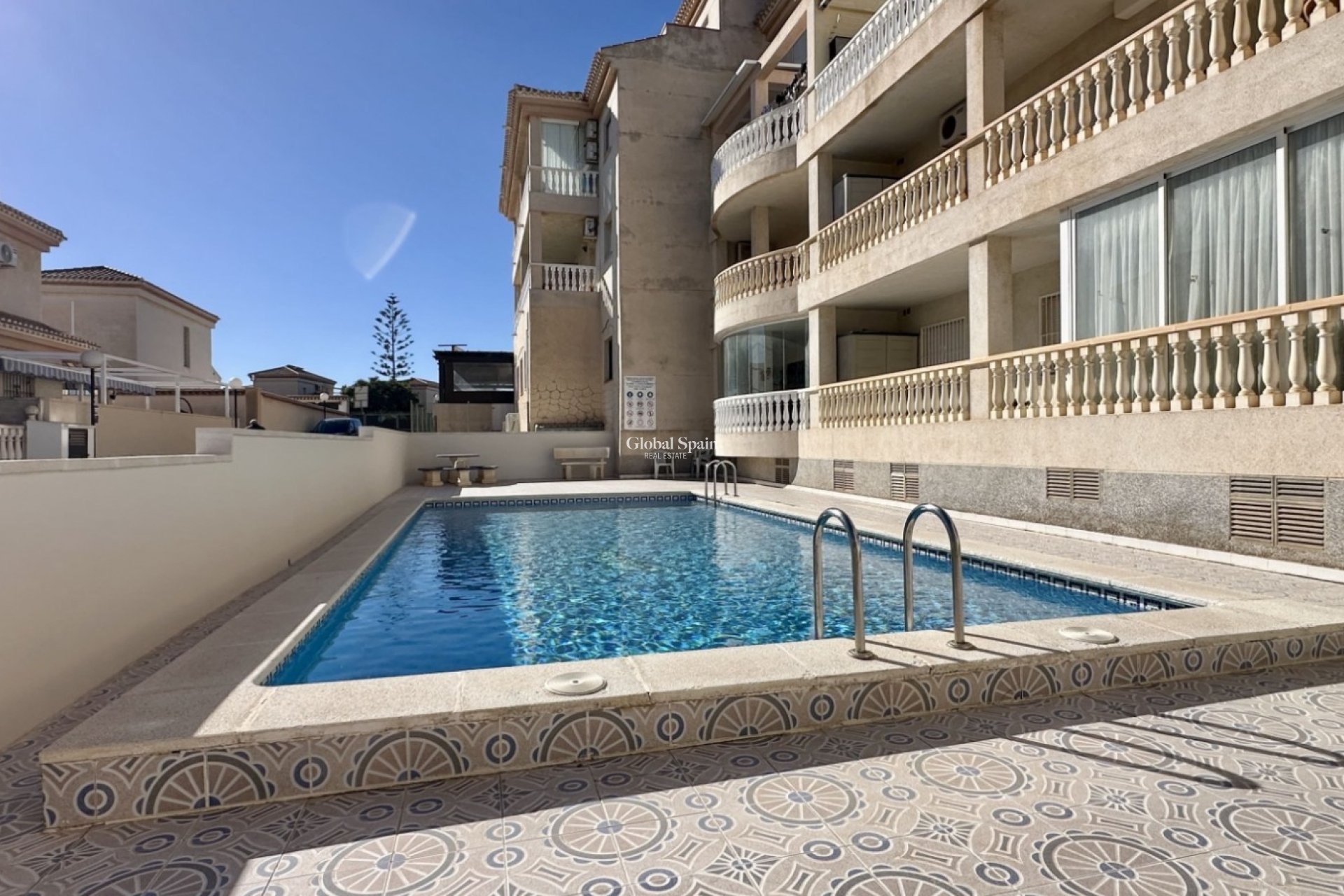 Wiederverkauf - WOHNUNG -
ORIHUELA COSTA - Playa Flamenca
