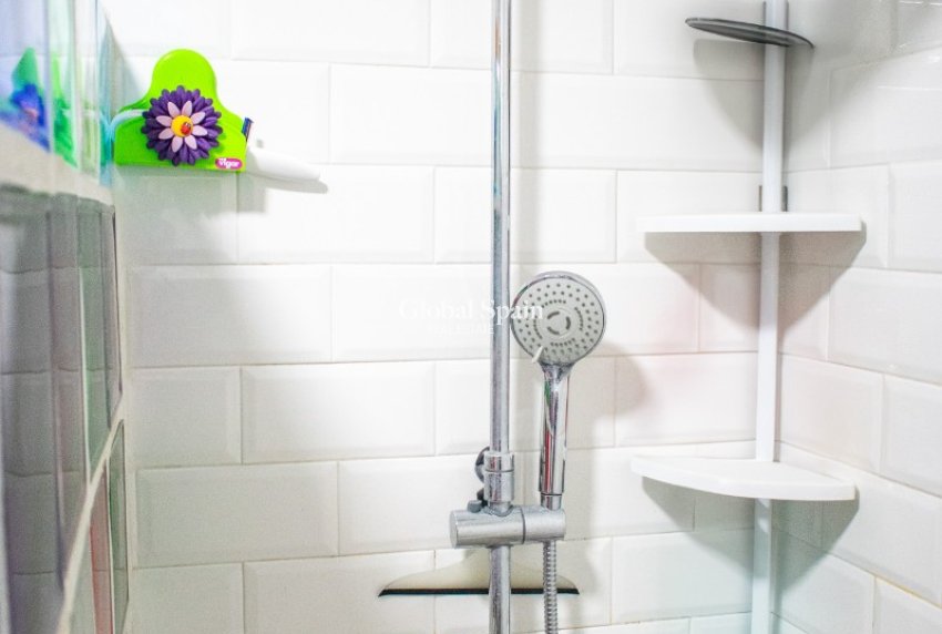 Wiederverkauf - WOHNUNG -
ORIHUELA COSTA - Playa Flamenca