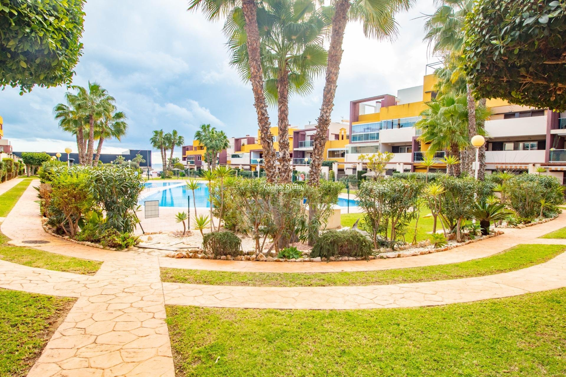 Wiederverkauf - WOHNUNG -
ORIHUELA COSTA - Playa Flamenca