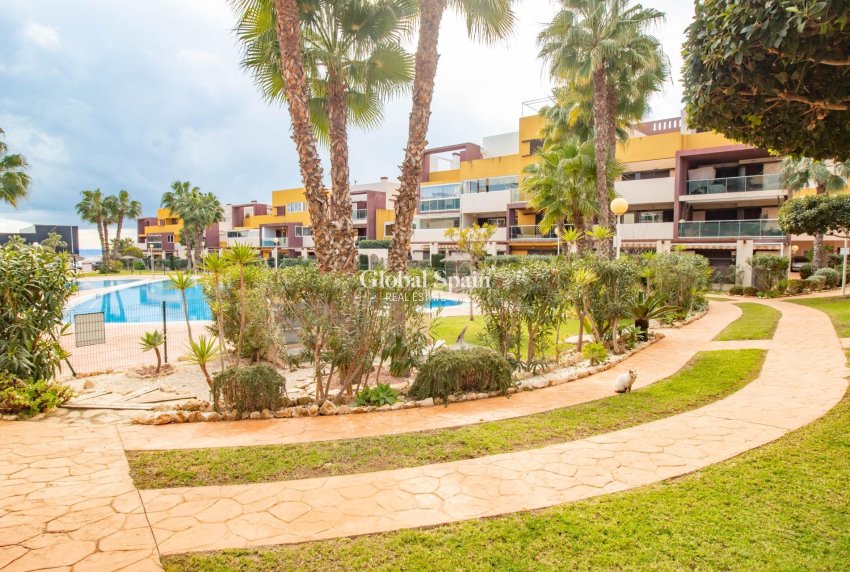 Wiederverkauf - WOHNUNG -
ORIHUELA COSTA - Playa Flamenca