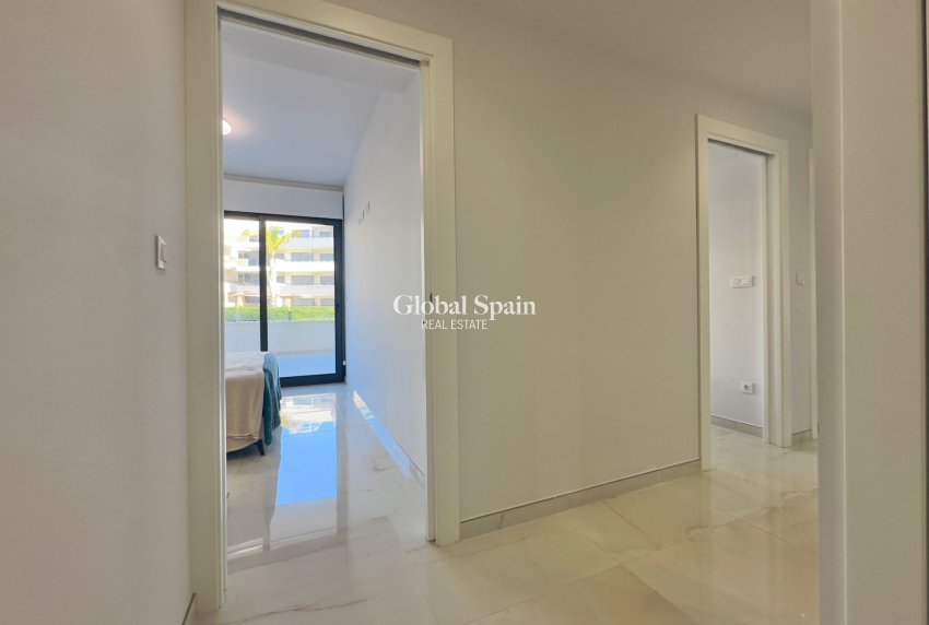 Wiederverkauf - WOHNUNG -
ORIHUELA COSTA - Playa Flamenca