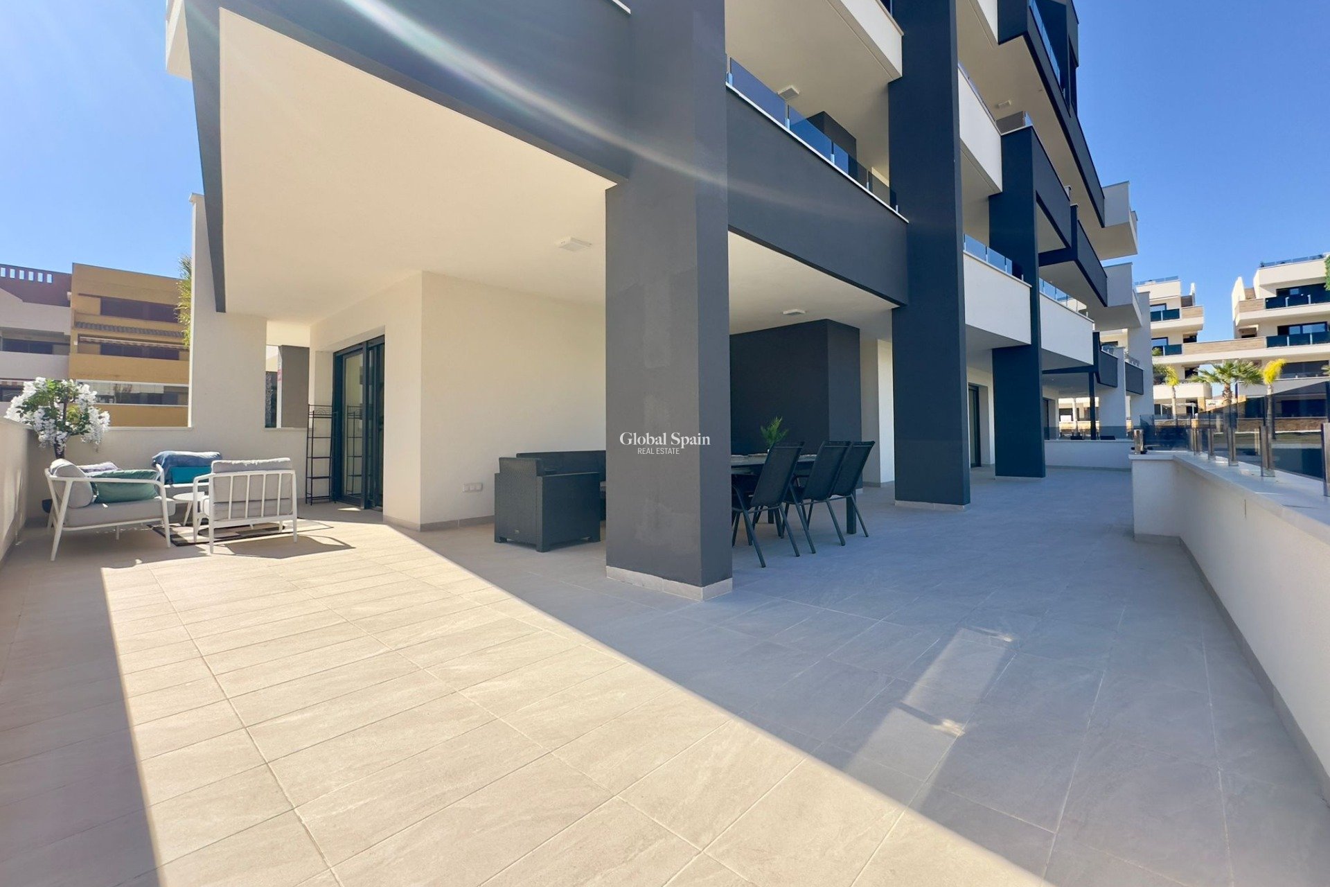 Wiederverkauf - WOHNUNG -
ORIHUELA COSTA - Playa Flamenca