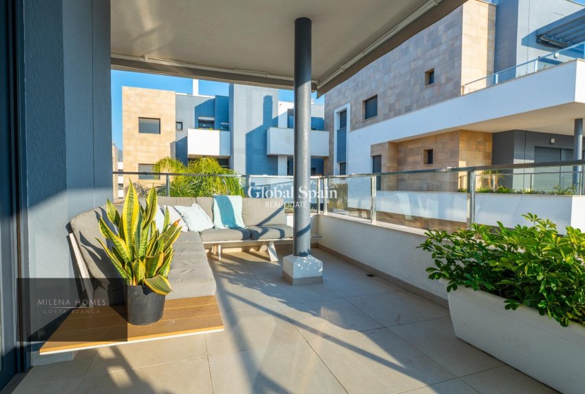 Wiederverkauf - WOHNUNG -
ORIHUELA COSTA - Playa Flamenca