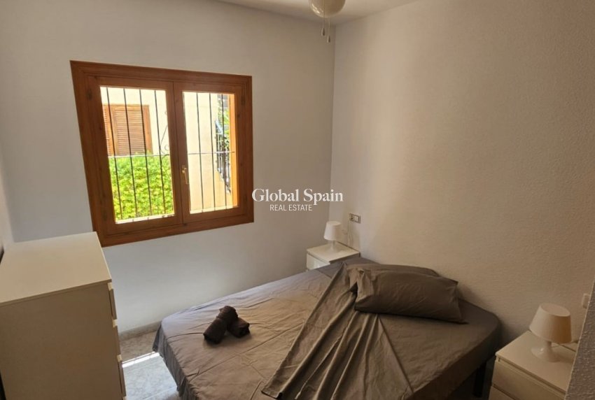 Wiederverkauf - WOHNUNG -
ORIHUELA COSTA - Playa Flamenca