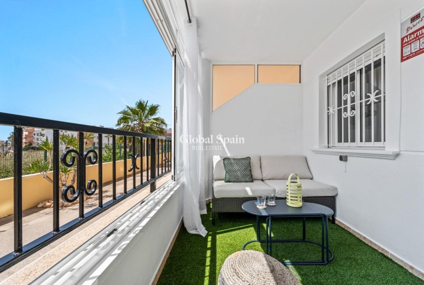 Wiederverkauf - WOHNUNG -
ORIHUELA COSTA - Playa Flamenca